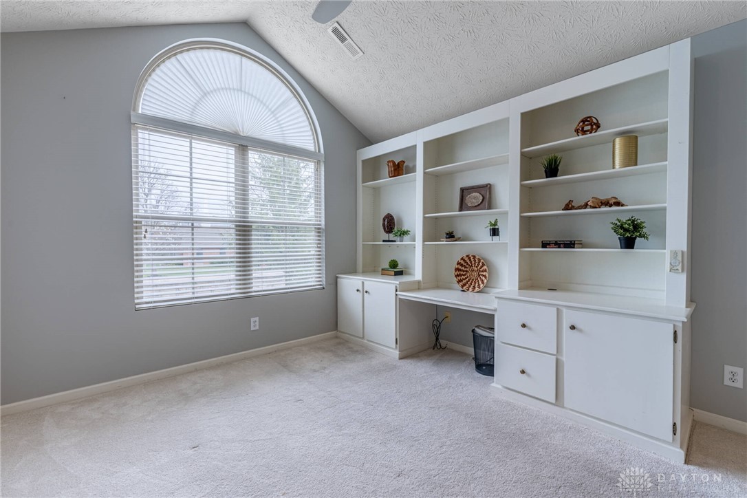 683 Sagamon Drive, Beavercreek, Ohio image 16