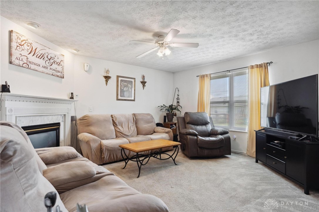 232 Laurel Glen Drive, Springboro, Ohio image 3