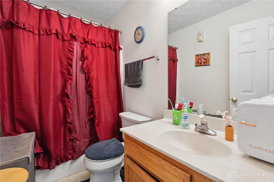 232 Laurel Glen Drive, Springboro, Ohio image 20