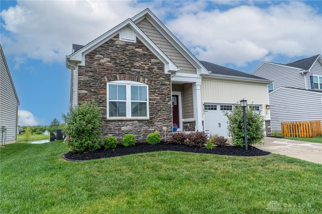 1059 Baywood Drive, Fairborn, Ohio image 31