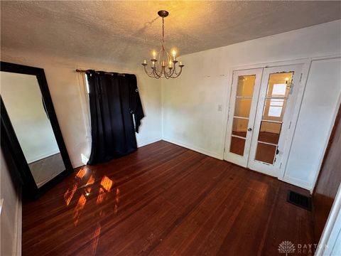 Tiny photo for 1529 N Euclid Avenue, Dayton, OH 45406 (MLS # 945537)