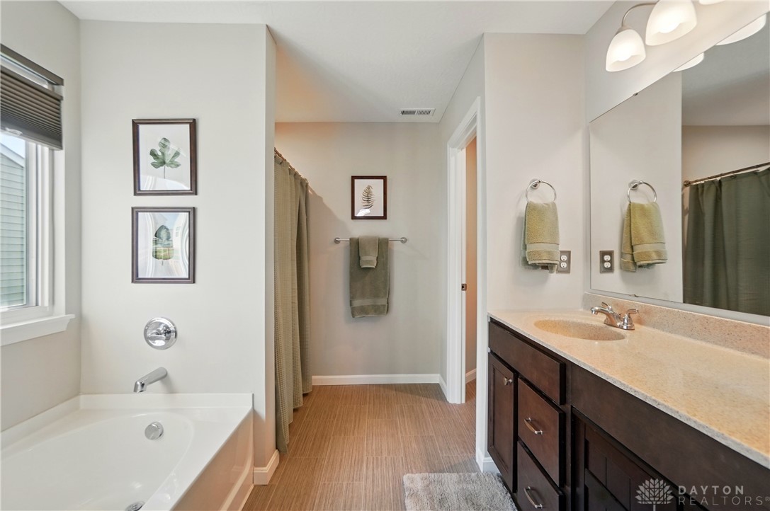 5801 Montrose Court, Morrow, Ohio image 34