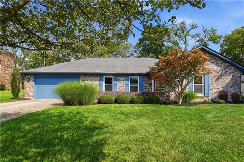 3 beds bed, 2 baths bath property at 110 Fairway Drive, Springboro, OH 45066