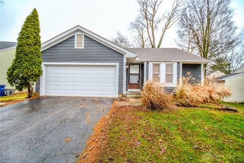 Photo of 3720 Skipstone Place, Columbus, OH 43221 (MLS # 950241)
