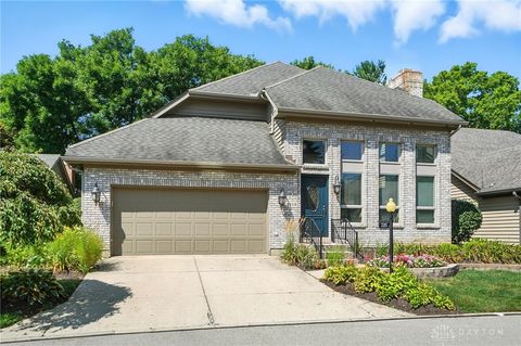 Photo of 7215 Whitetail Trail, Dayton, OH 45459 (MLS # 941110)