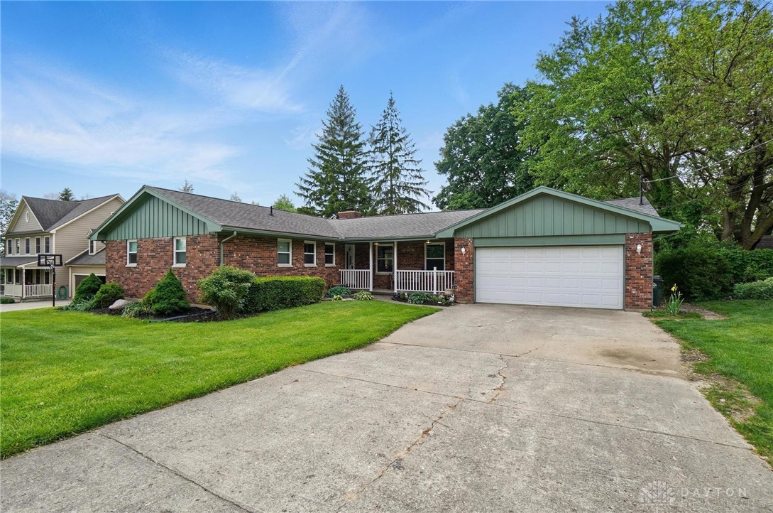 8227 S Brown School Road, Vandalia, Ohio image 2
