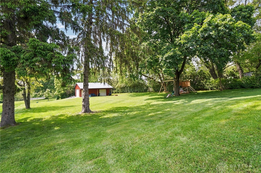 8227 S Brown School Road, Vandalia, Ohio image 47
