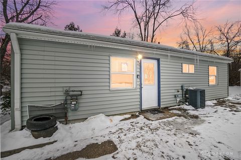 Photo of 3013 Niagara Street, Cincinnati, OH 45251 (MLS # 951756)