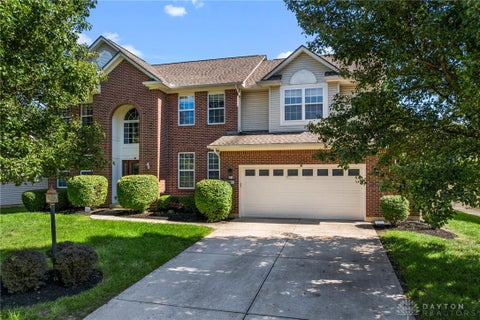 Homes For Sale - 90 Triple Crown Circle<br/> Springboro, OH 45066