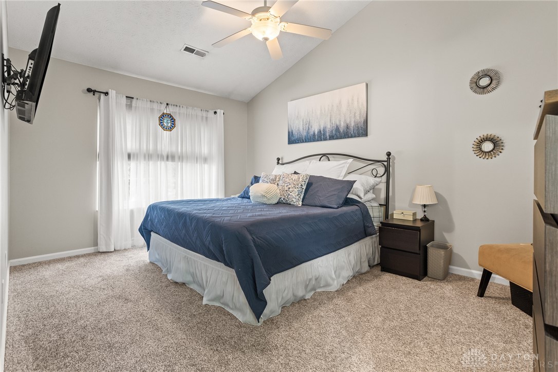 2755 Huntington Drive, Troy, Ohio image 23