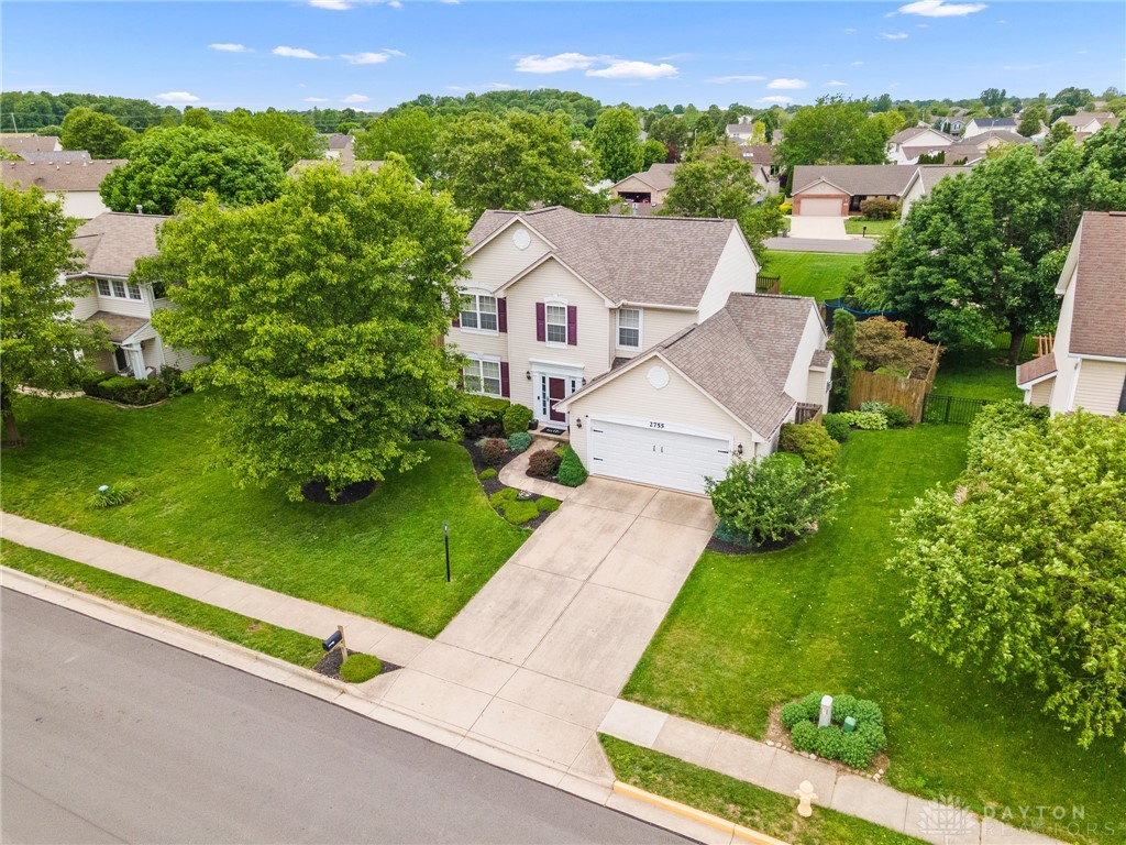 2755 Huntington Drive, Troy, Ohio image 4