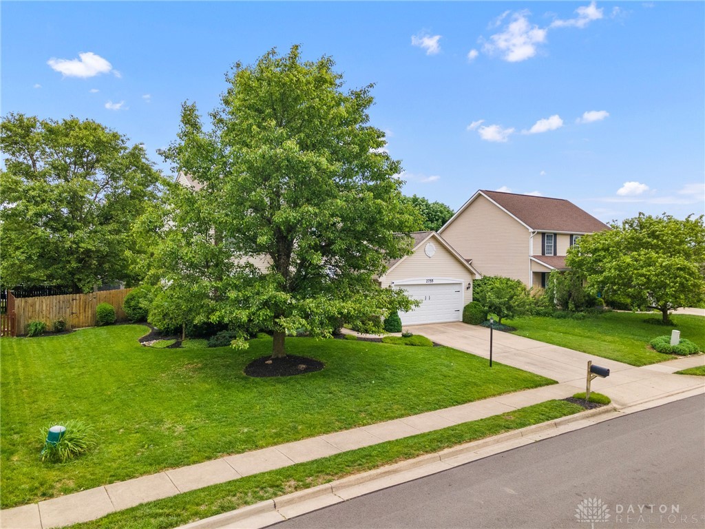 2755 Huntington Drive, Troy, Ohio image 48