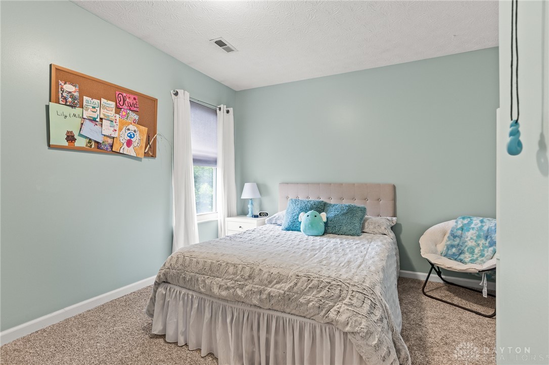 2755 Huntington Drive, Troy, Ohio image 36