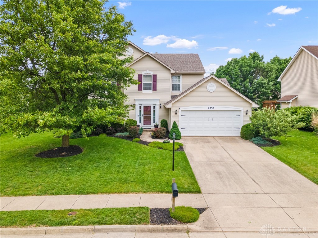 2755 Huntington Drive, Troy, Ohio image 2