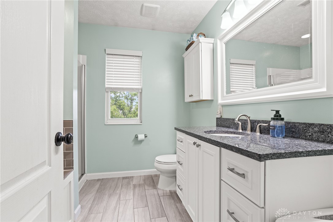 2755 Huntington Drive, Troy, Ohio image 25