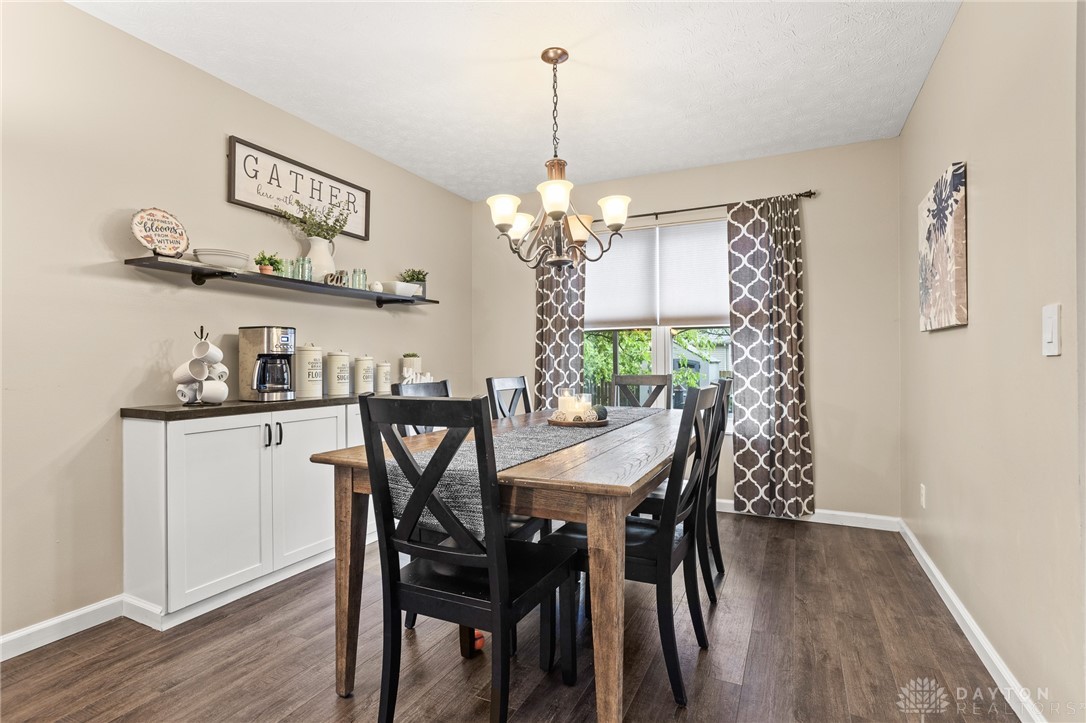 2755 Huntington Drive, Troy, Ohio image 11
