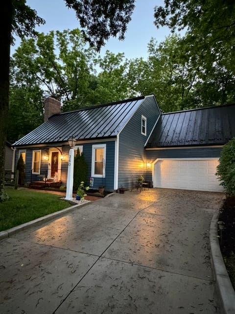 Homes For Sale - 360 Locust View Way<br/> Miami County, Troy, OH 45373