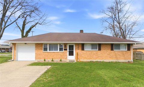 Photo of 1301 Flowerdale Avenue, Dayton, OH 45429 (MLS # 955293)