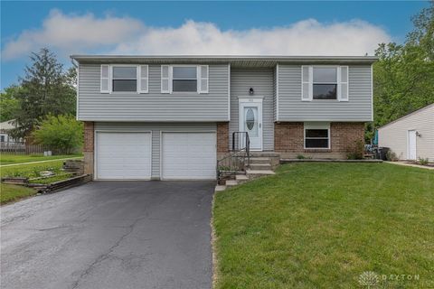 Photo of 102 Westrock Farm Drive, Union, OH 45322 (MLS # 959388)