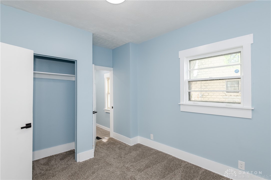 1015 Maiden Lane, Springfield, Ohio image 12