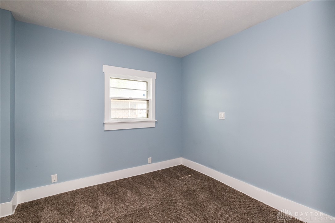 1015 Maiden Lane, Springfield, Ohio image 11