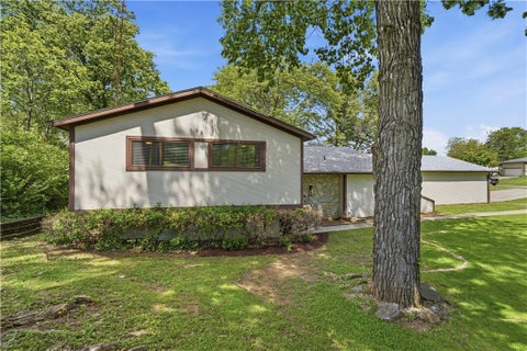 Homes For Sale - 2116 Tullis Drive<br/> Butler County, Middletown, OH 45042
