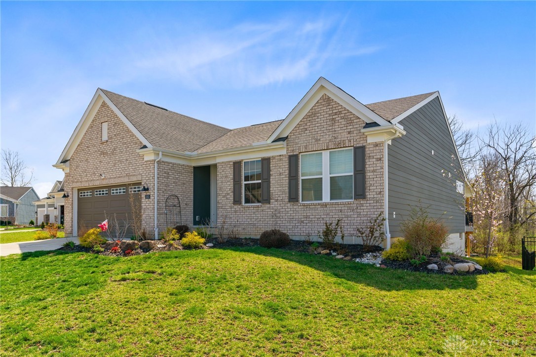 1851 Kingsbarn Court, Miamisburg, Ohio image 3