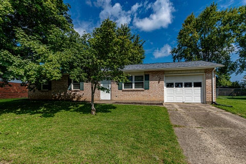 Homes For Sale - 400 Willow Drive<br/> Preble County, Eaton, OH 45320
