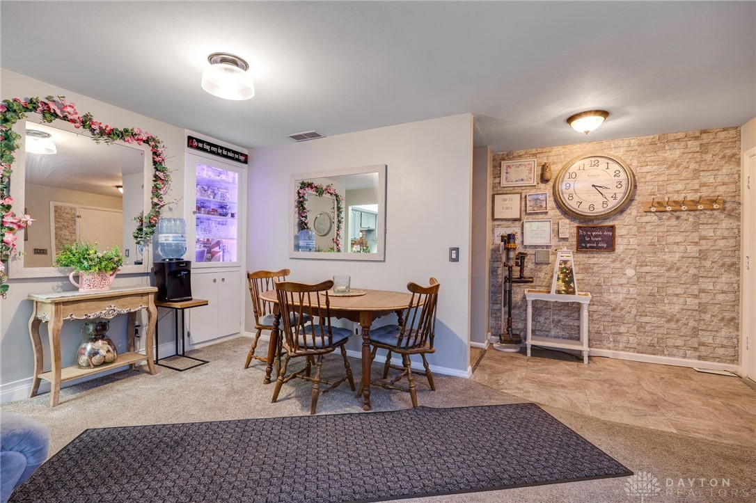 3503 Knollwood Drive, Beavercreek, Ohio image 13