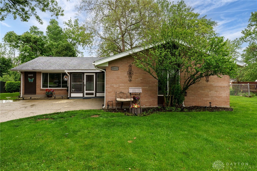 3503 Knollwood Drive, Beavercreek, Ohio image 2