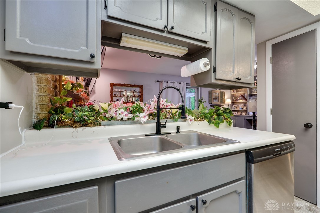 3503 Knollwood Drive, Beavercreek, Ohio image 18