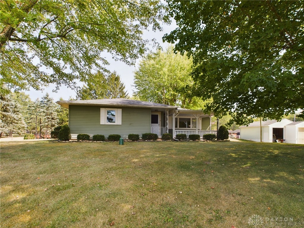 6879 Woodlane Drive, Greenville, Ohio image 32