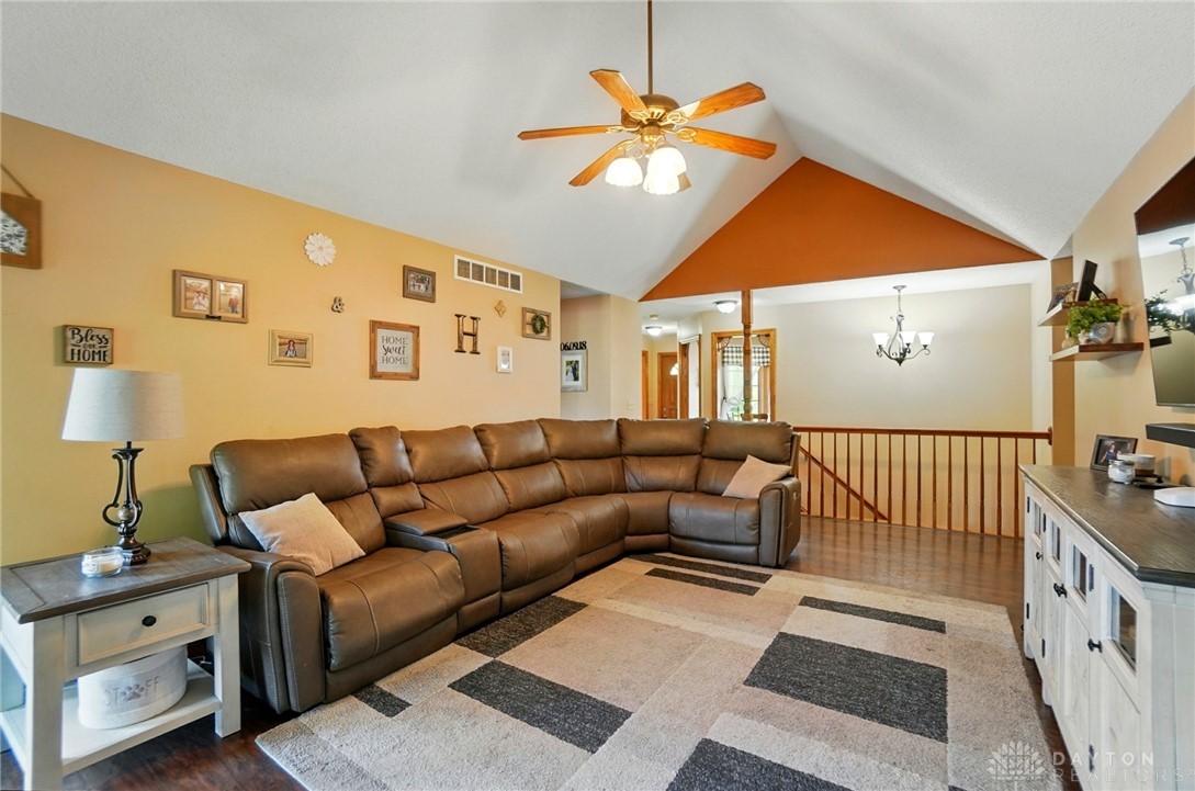 5193 Horseshoe Drive, Lewisburg, Ohio image 16