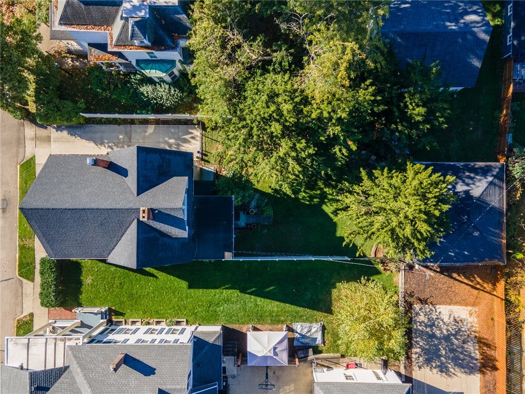 126 S Plum Street