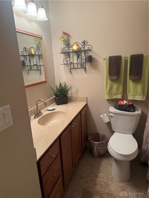Tiny photo for 1943 Washington South Drive, Dayton, OH 45458 (MLS # 946178)
