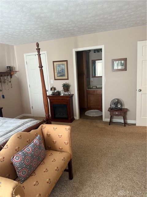 Tiny photo for 1943 Washington South Drive, Dayton, OH 45458 (MLS # 946178)