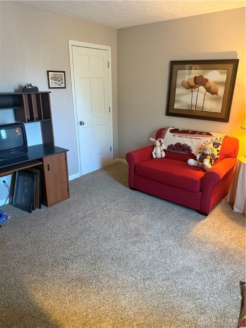 Tiny photo for 1943 Washington South Drive, Dayton, OH 45458 (MLS # 946178)