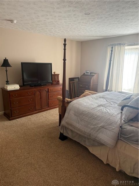 Tiny photo for 1943 Washington South Drive, Dayton, OH 45458 (MLS # 946178)