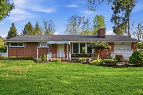 Photo of 4258 Lyndell Drive Drive, Dayton, OH 45432 (MLS # 956609)