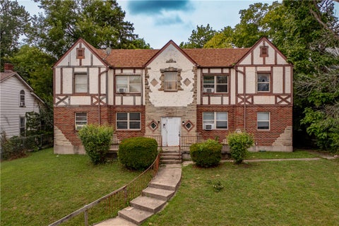 Multifamily For Sale - 2039 Emerson Avenue<br/> Dayton, OH 45406