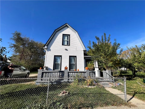Homes For Sale - 117 Riegel Street<br/> Montgomery County, Dayton, OH 45417