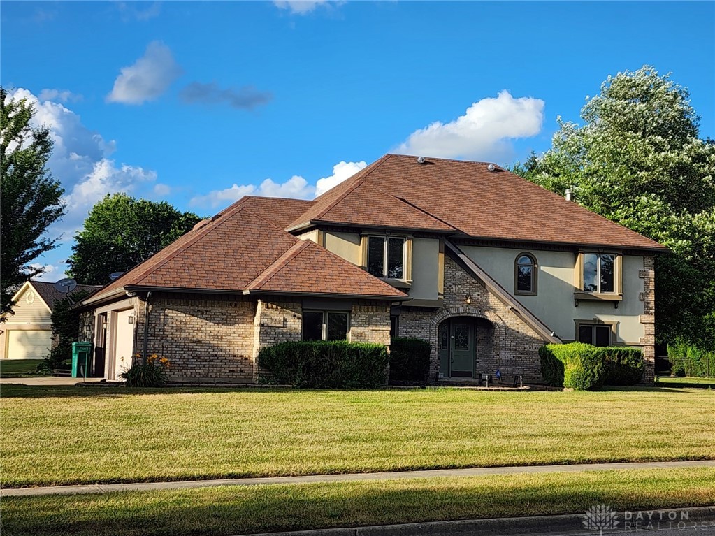 336 Cottonwood Place, Beavercreek, Ohio image 2