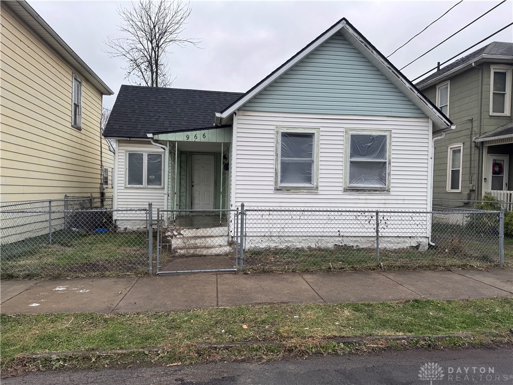 966 Gothic Street, Springfield, Ohio image 1