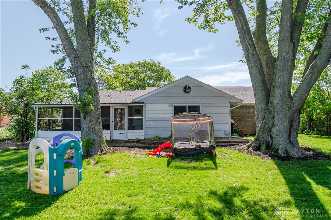 730 Maplecrest Drive, Troy, Ohio image 33