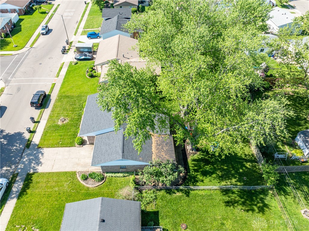 730 Maplecrest Drive, Troy, Ohio image 37