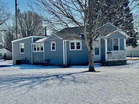 Photo of 809 Wilson Avenue, Piqua, OH 45356 (MLS # 952240)