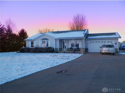 Photo of 8575 W National Rd, Brookville, OH 45309 (MLS # 948902)