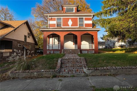 Photo of 24 Bill Edwards Drive, Springfield, OH 45504 (MLS # 947107)