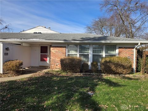 Photo of 5934 Troy Villa Boulevard, Huber Heights, OH 45424 (MLS # 949001)