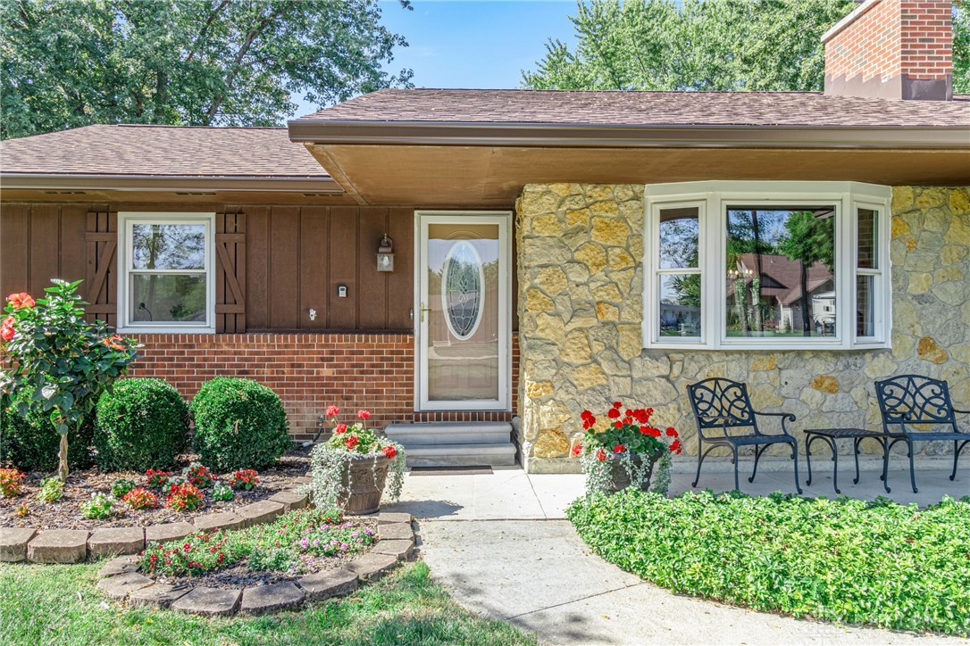 New Jasper Twp, Ohio 45335, United States, 4 Bedrooms Bedrooms, ,3 BathroomsBathrooms,Residential,Active,220233